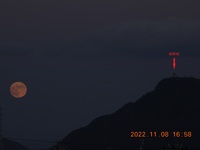 003 満月と岐阜城.jpg
